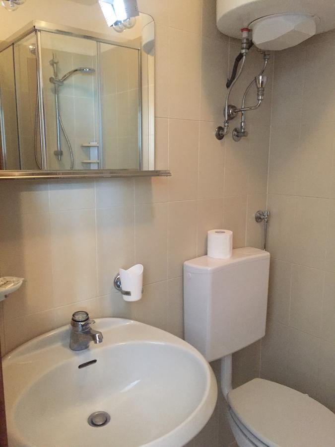 Hotel Fioroni Carate Urio Eksteriør bilde